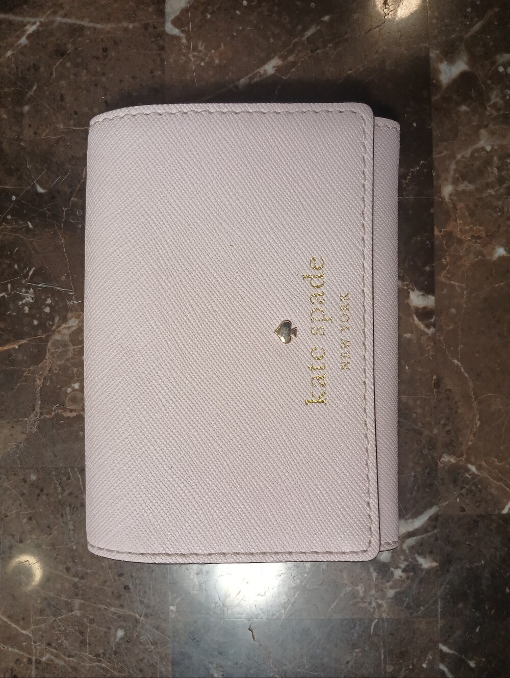 kate spade light pink Saffiano card & key holder with gold logo